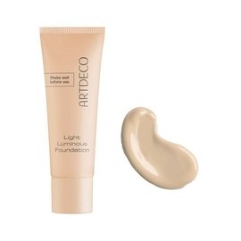 Light Luminious Foundation...